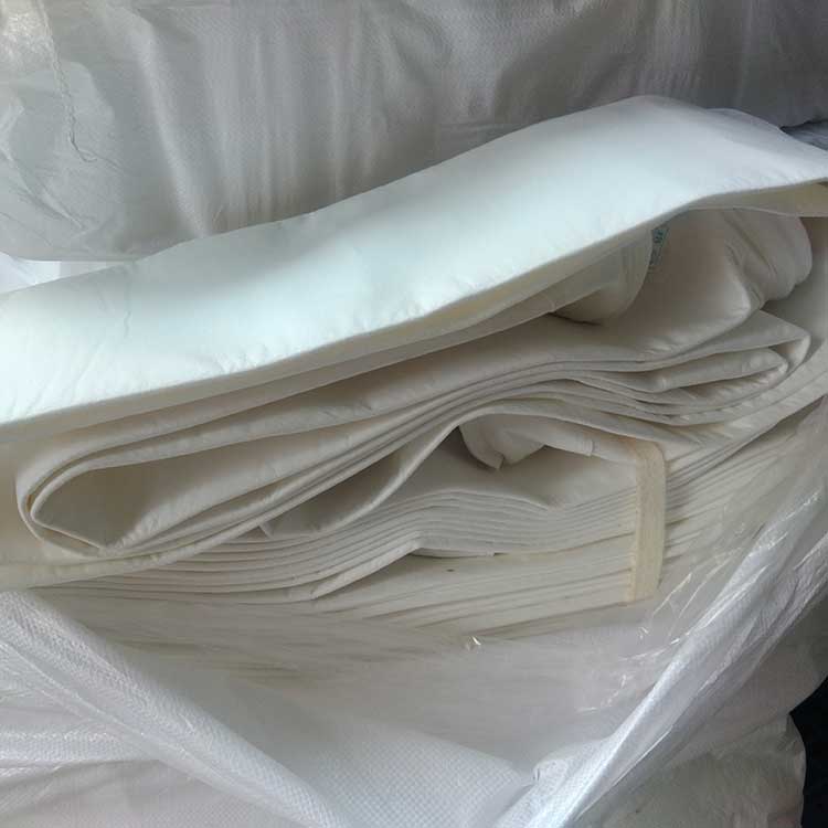 華豫生產(chǎn)供應(yīng)除塵濾袋135*6000 滌綸絨布材質(zhì)